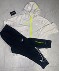 Nike - White Just Do It Full Set